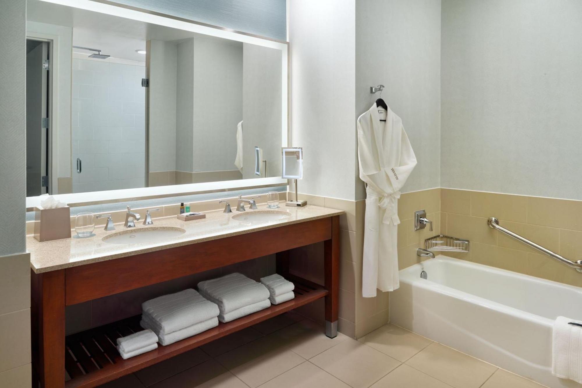 The Westin Memphis Beale Street Hotel Екстериор снимка