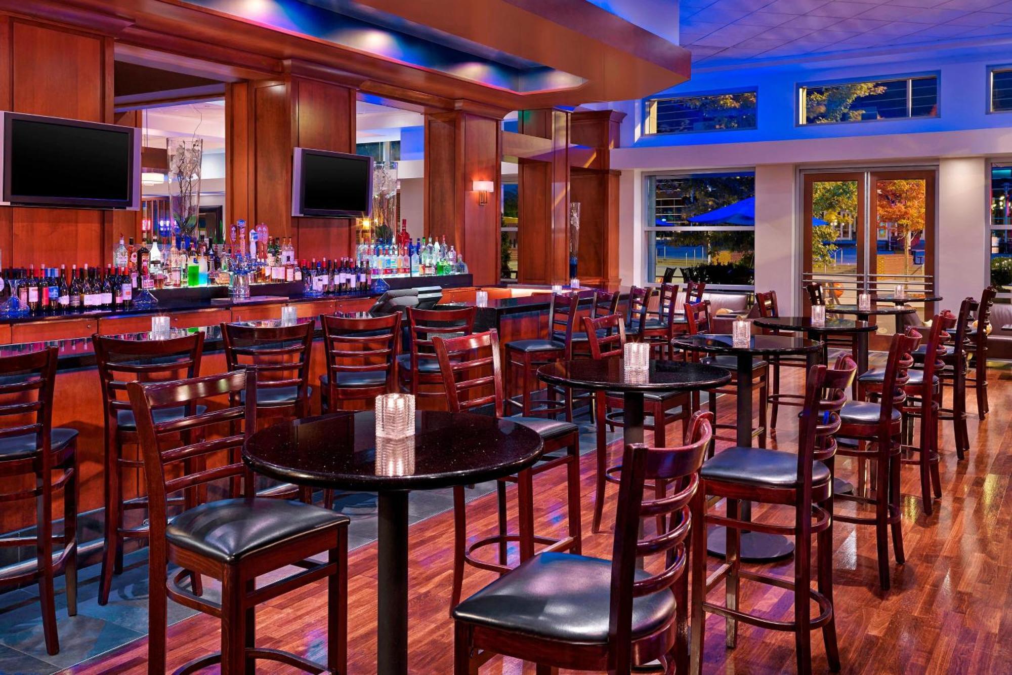The Westin Memphis Beale Street Hotel Екстериор снимка